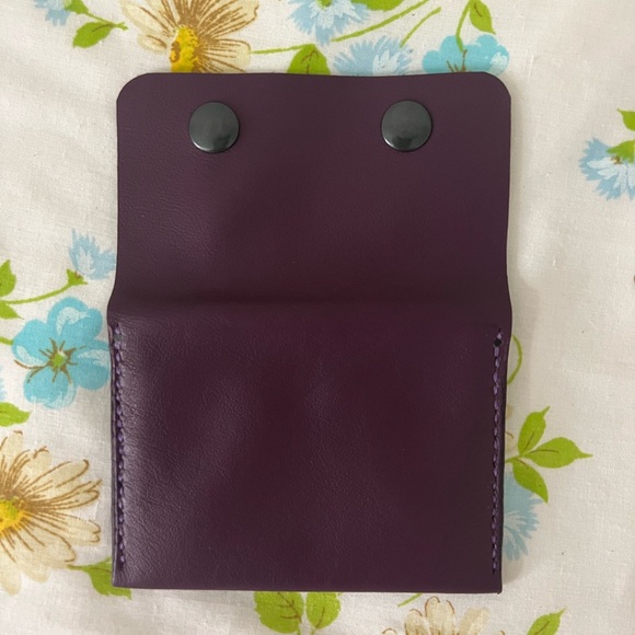 Handmade Genuine Leather Wallet - Picture 4 of 5